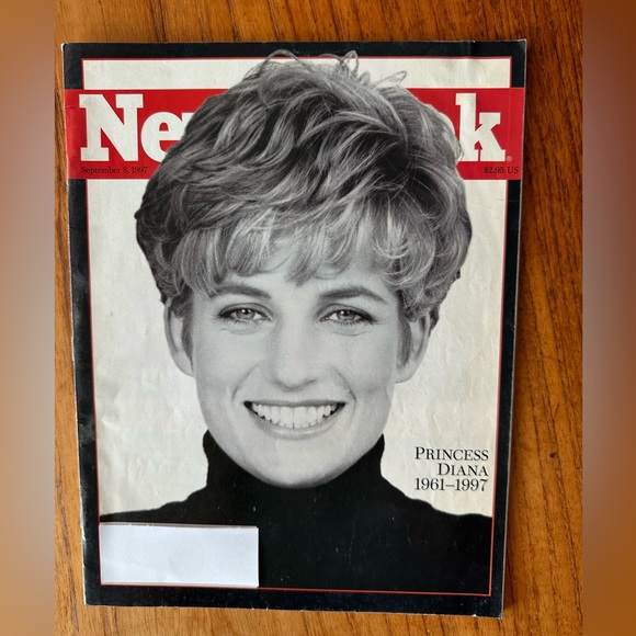 Princess Diana Magazines - Picture 3 of 5